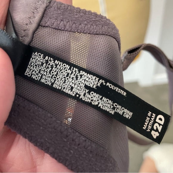 Torrid XO Plunge Push-Up Bra in Muted Violet Purple 42D - Picture 6 of 8